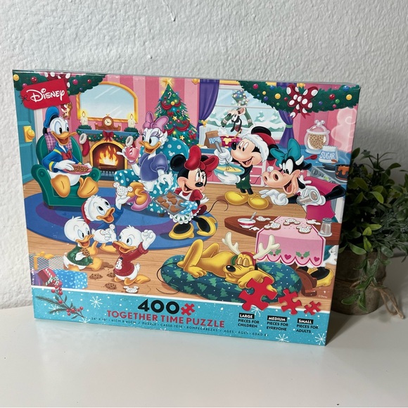 Disney Holiday Together Time Baking Xmas Cookies 400 SML Piece Puzzle Mickey - Picture 8 of 8